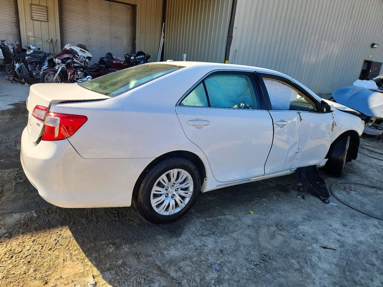 2014 Toyota Camry le