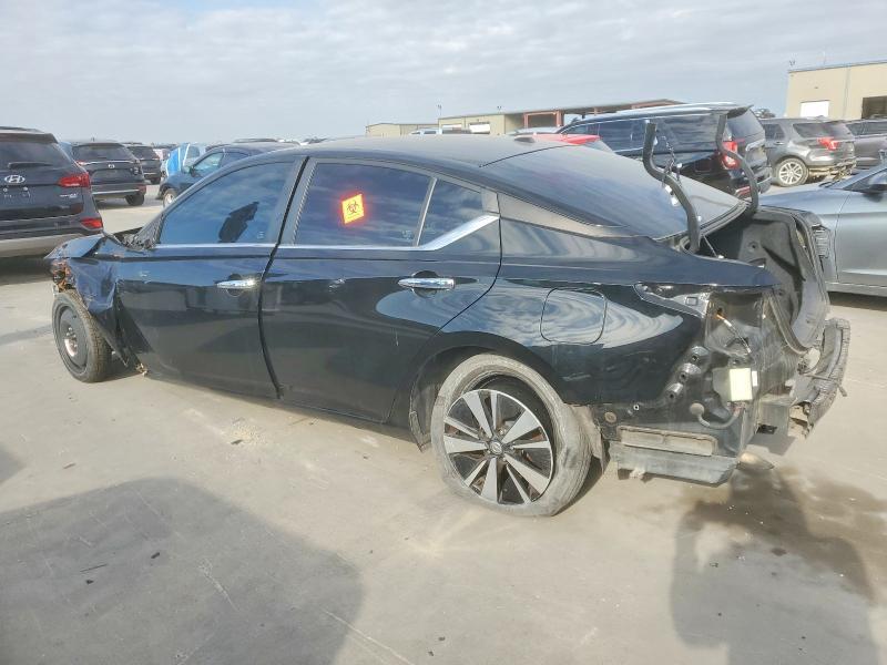 2022 Nissan Altima sv