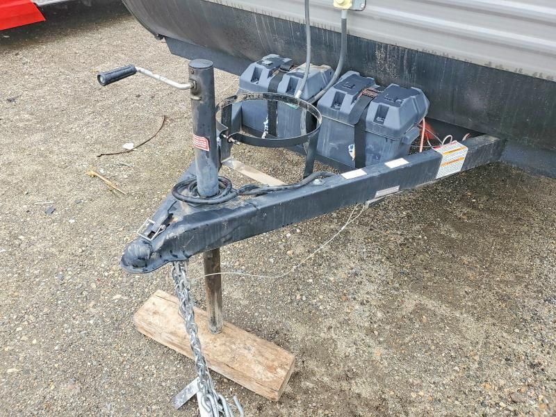 2023 Coleman Lantern lt