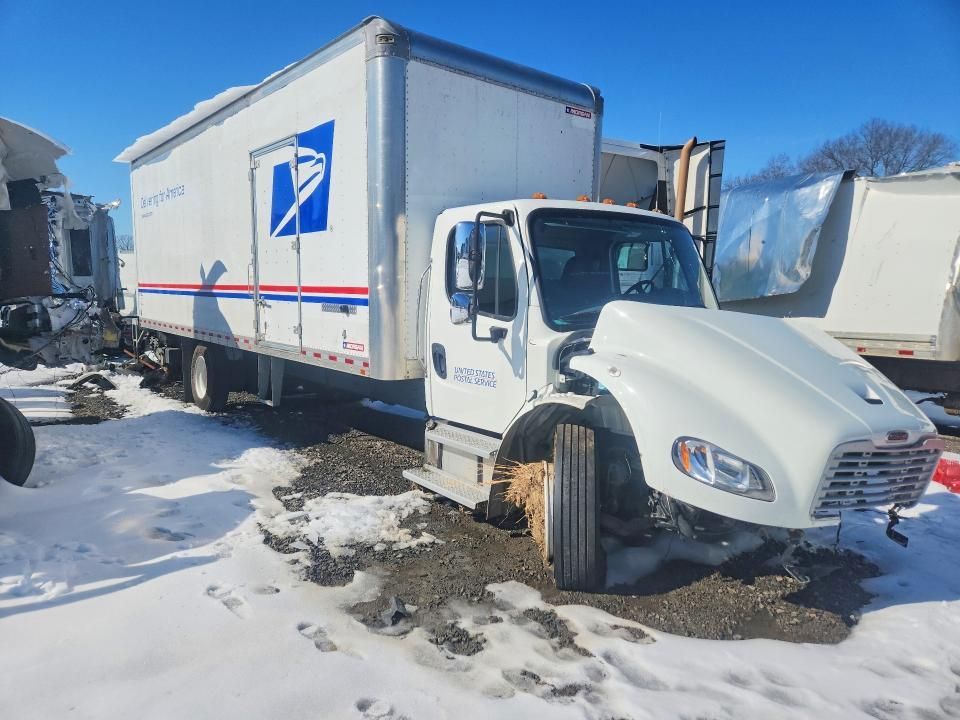 2022 Freightliner Business Class M2 box Truck