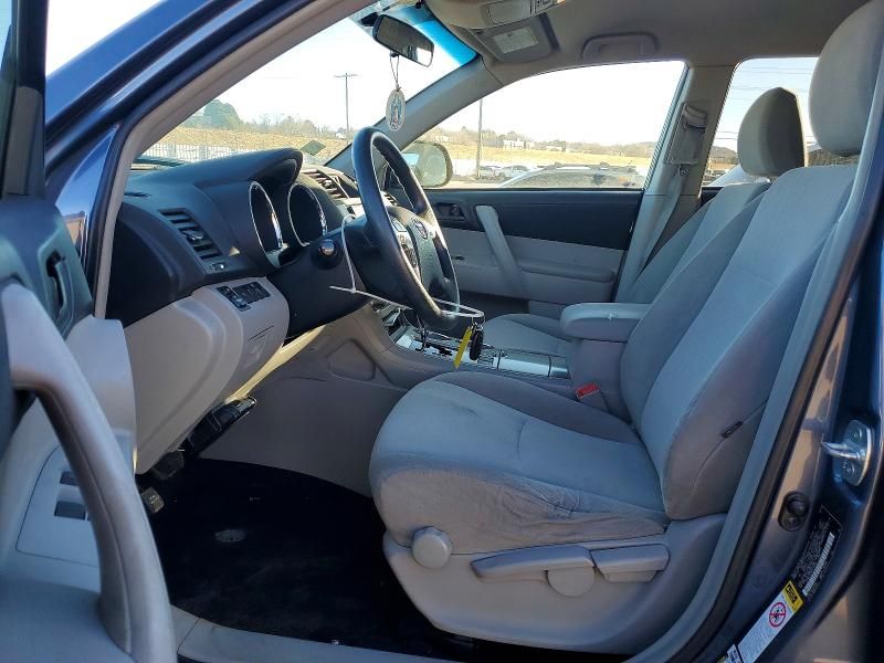 2013 Toyota Highlander Base