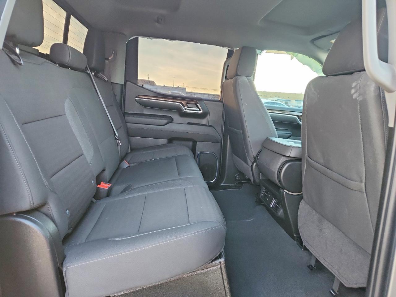 2024 Chevrolet Silverado C1500 LT