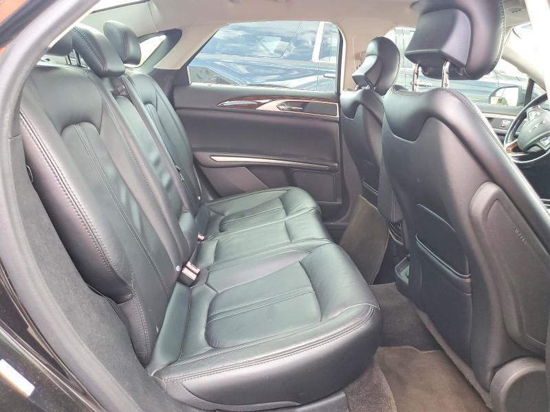 2015 Lincoln Townhouse MKZ