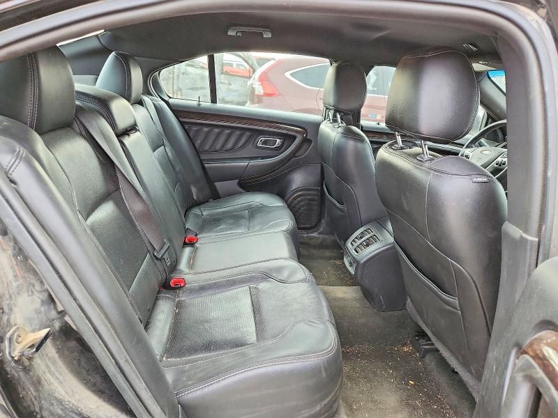 2015 Ford Taurus Limited