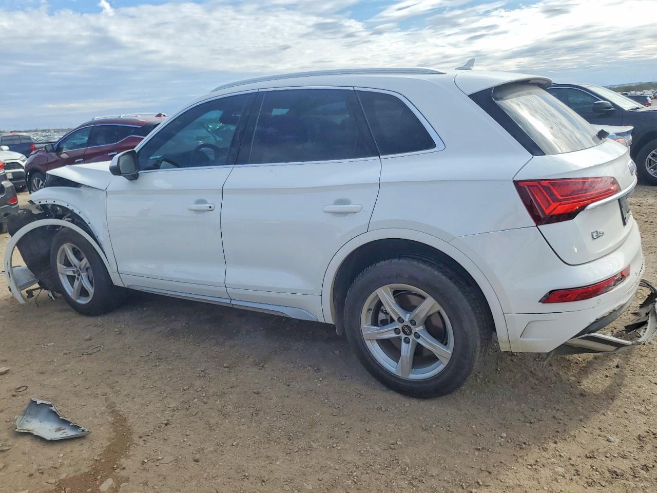 2025 Audi Q5 Premium 40
