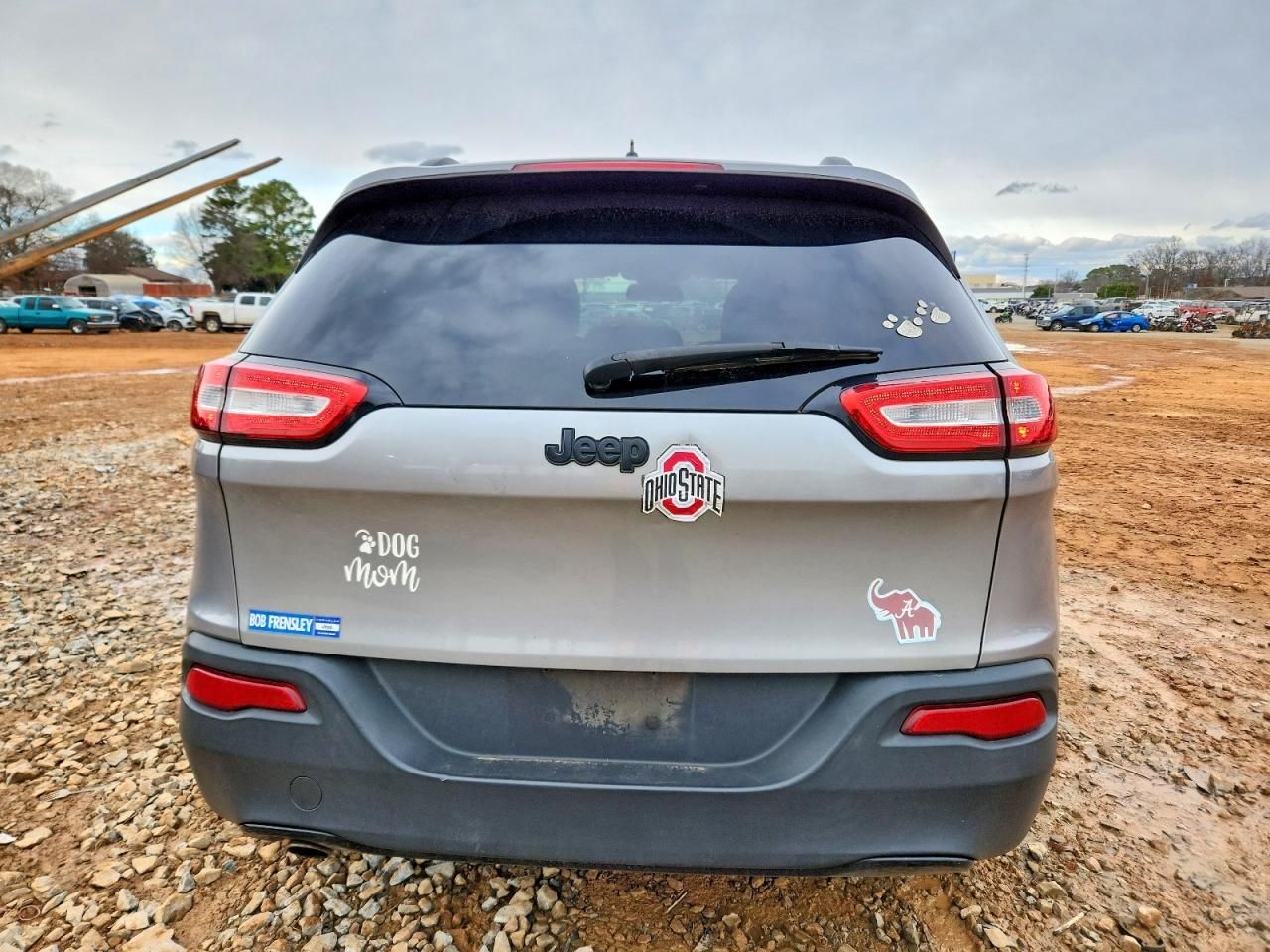 2017 Jeep Cherokee Sport