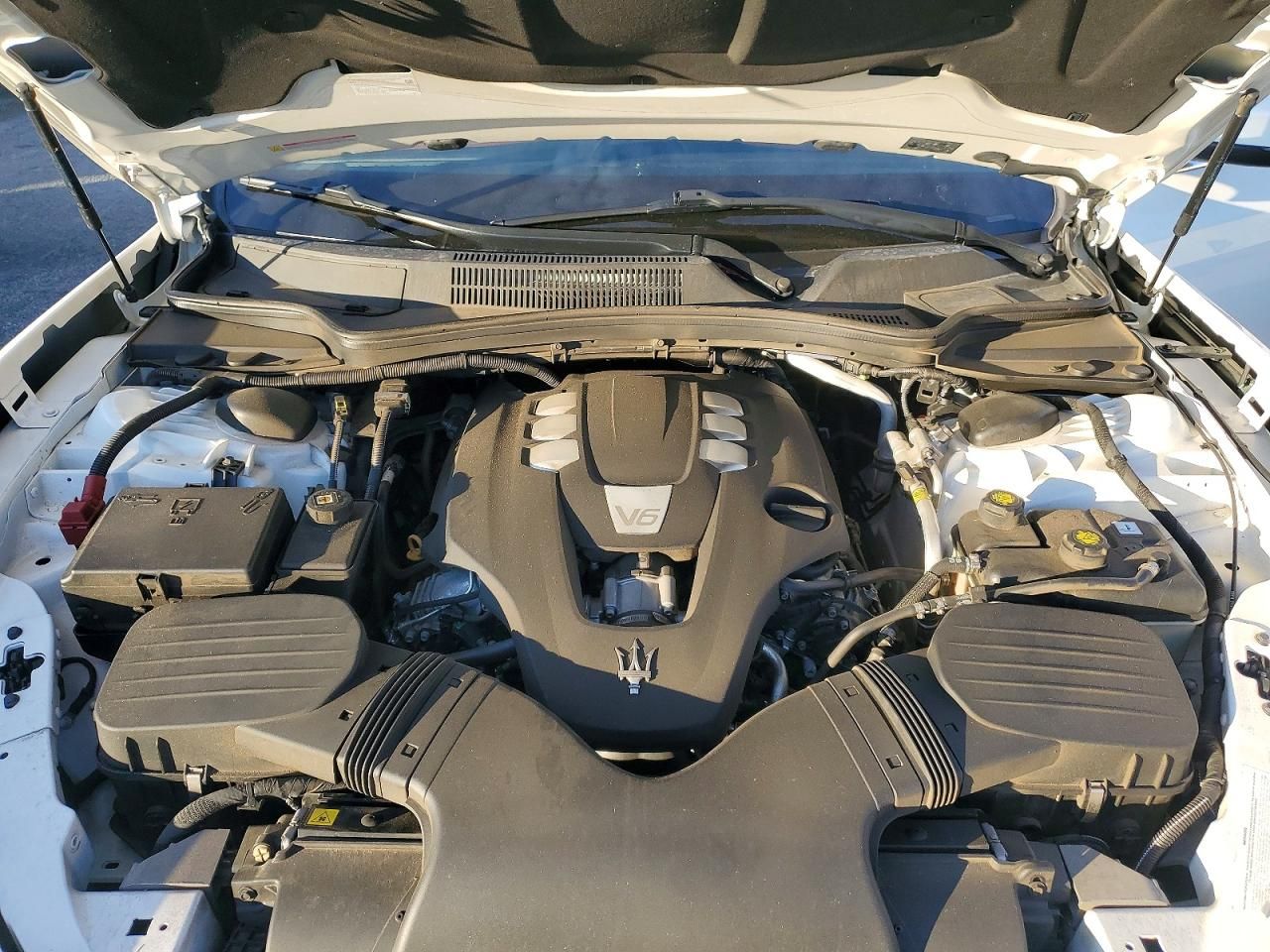 2017 Maserati Ghibli