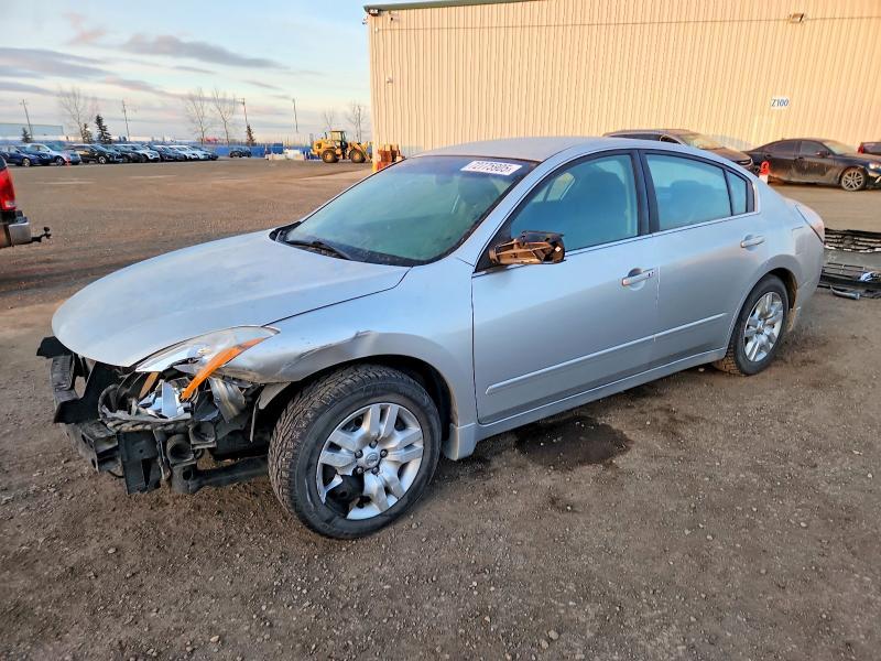2010 Niss Altima Base