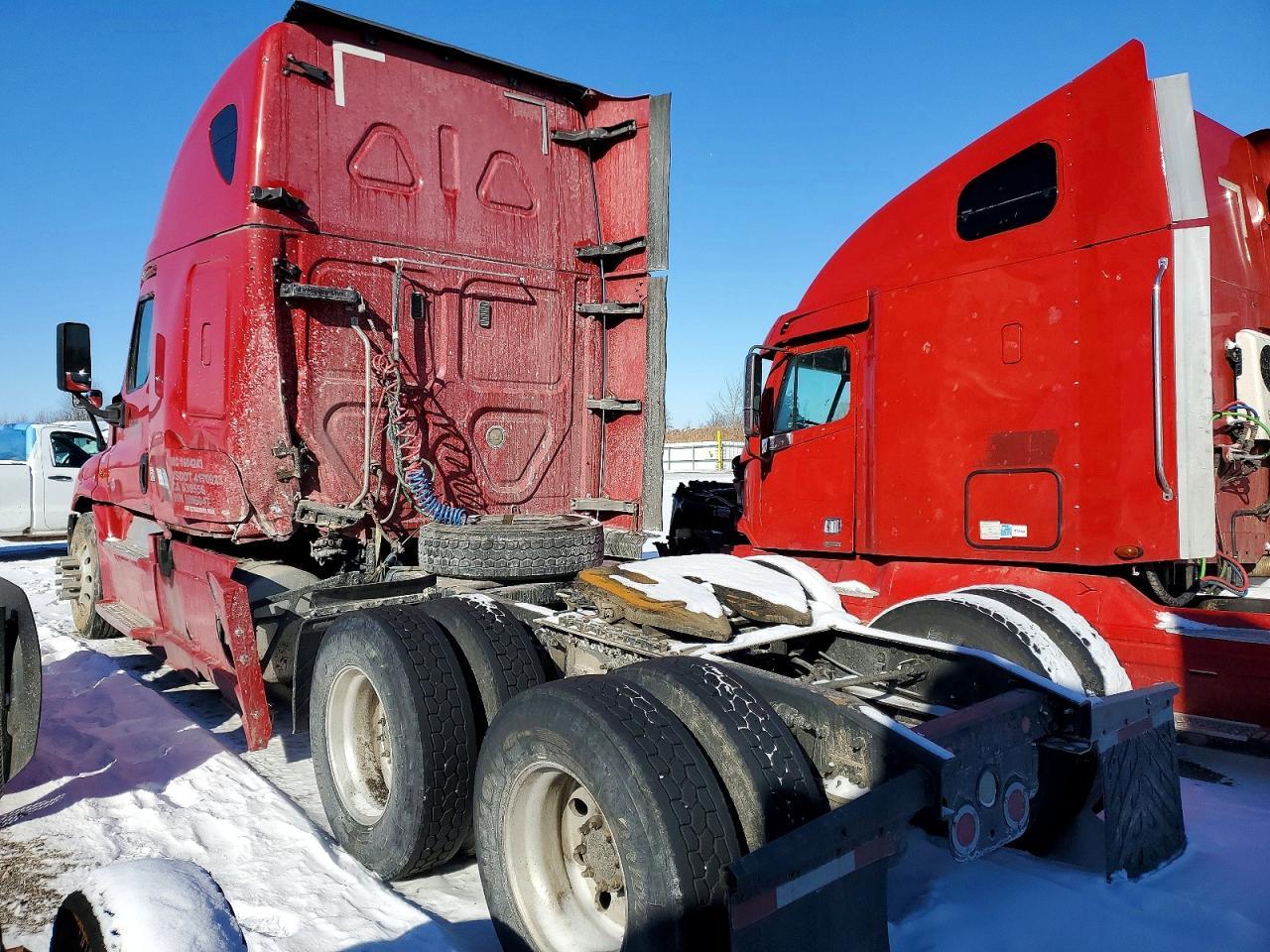 2017 Freightliner Cascadia 125 Semi Truck