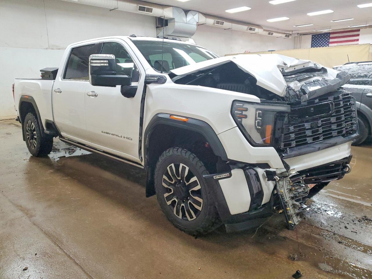 2024 GMC Sierra K2500 Denali Ultimate