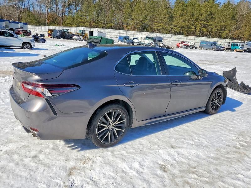 2024 Toyota Camry se Night Shade