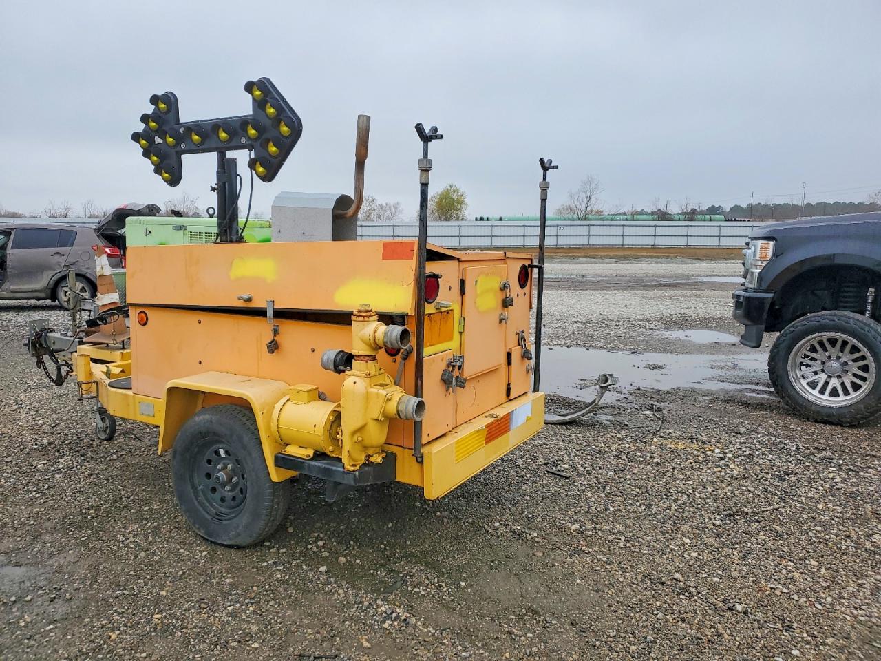 2001 Team Fenex F123KP Manhole Support Trailer