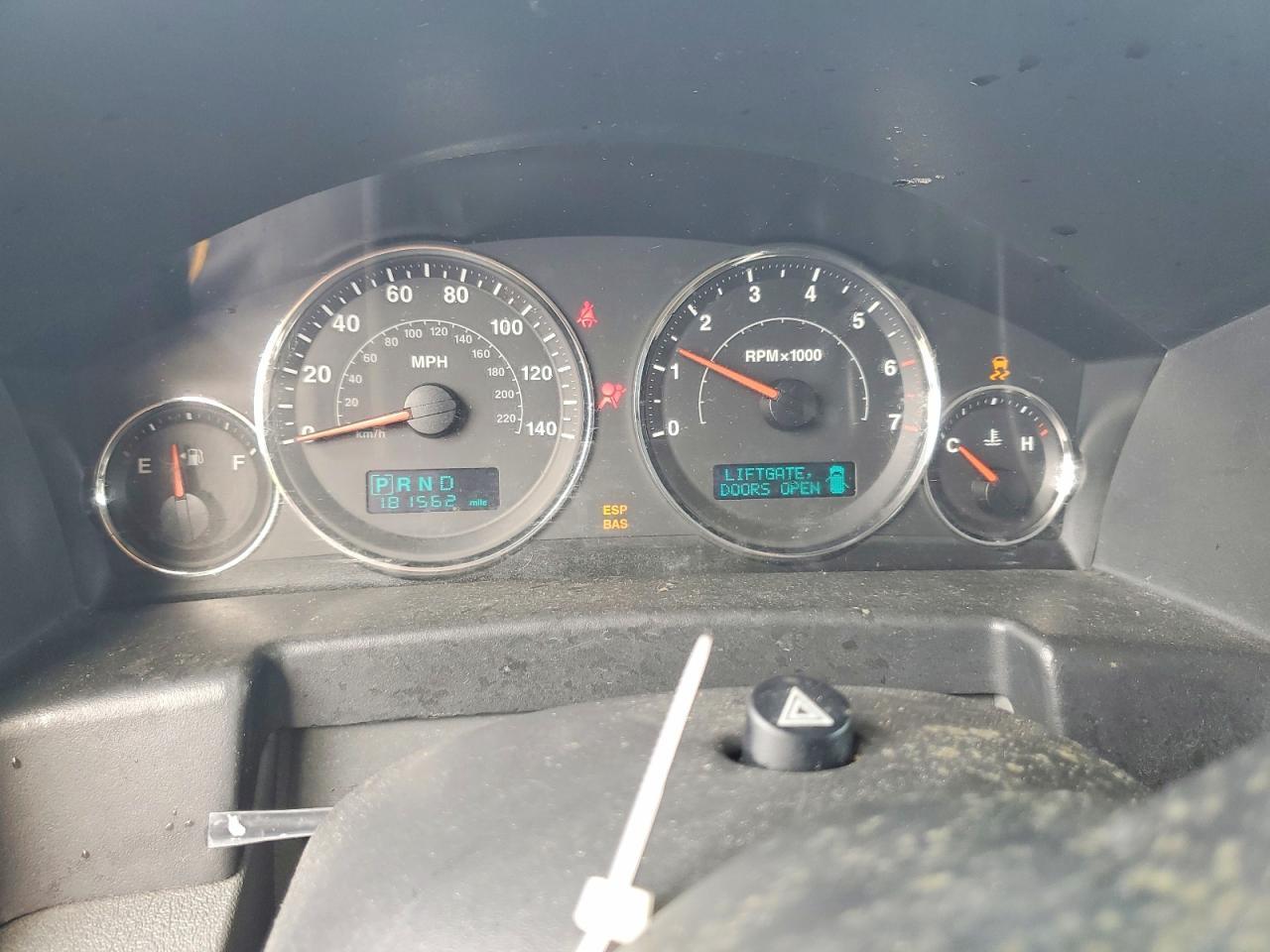 2006 Jeep Commander
