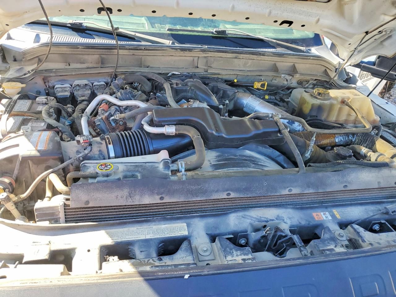 2016 Ford F350 Super Duty Flatbed Truck