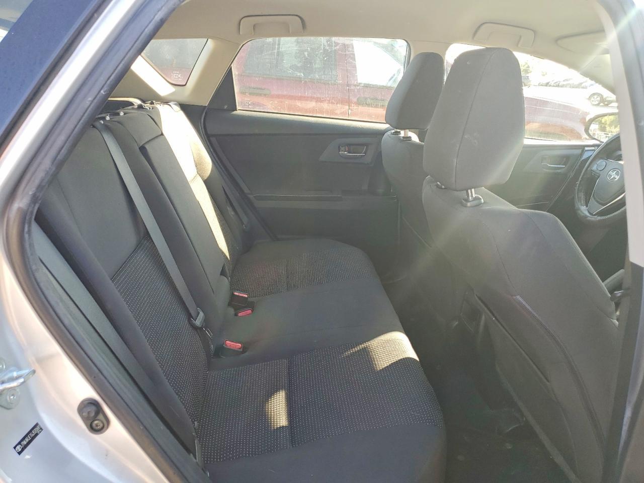 2016 Scion IM