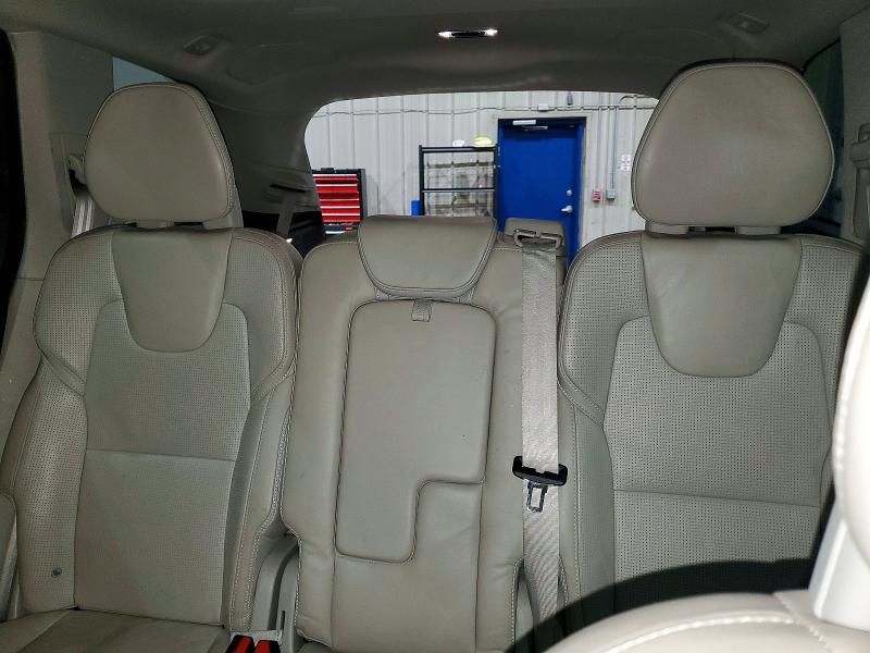 2017 Volvo Xc90 T6