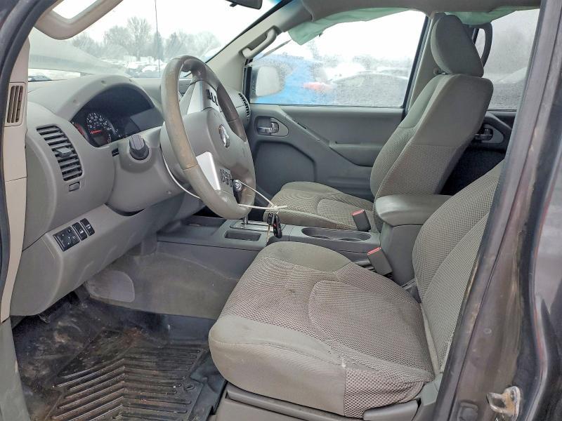 2015 Nissan Frontier s