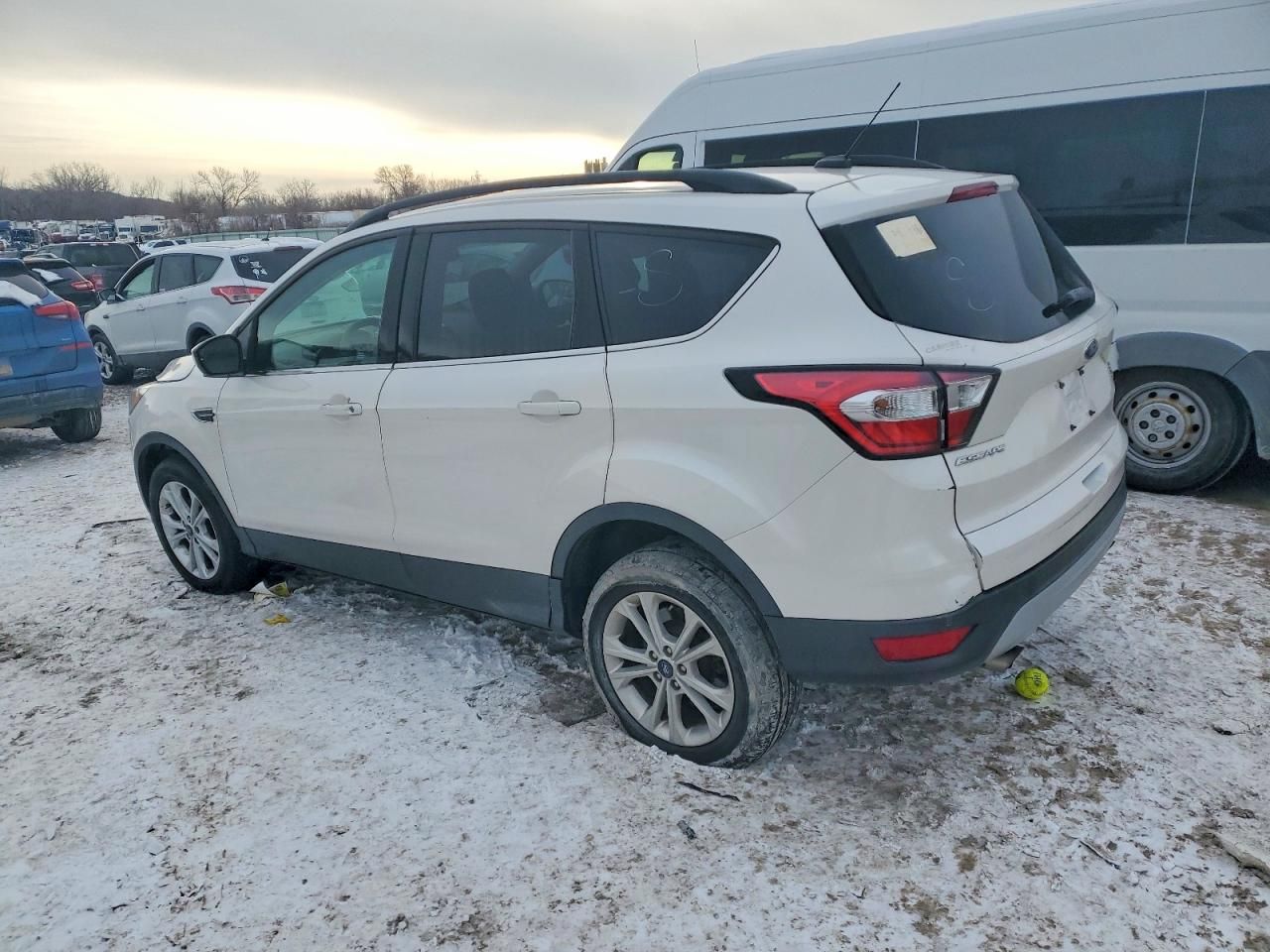 2018 Ford Escape se
