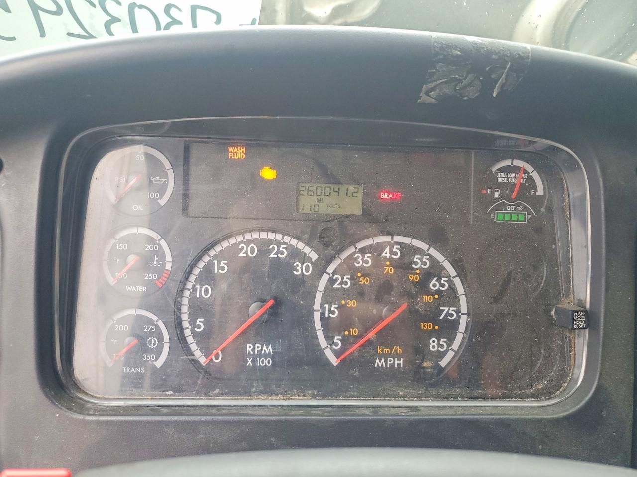 2015 Freightliner Business Class M2 BOX Truck