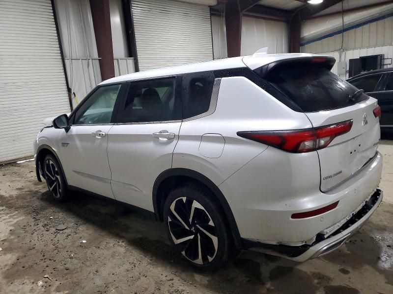 2025 Mitsubishi Outlander se