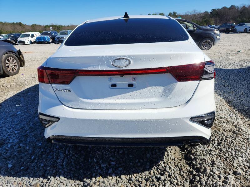 2021 KIA Forte fe