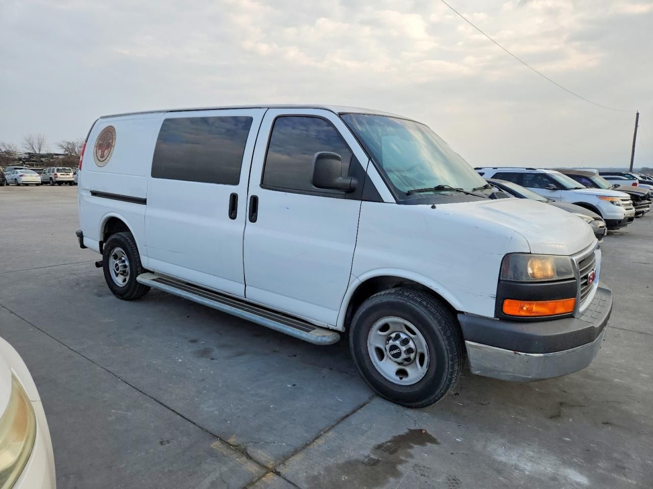2017 GMC Savana 2500 Delivery Van