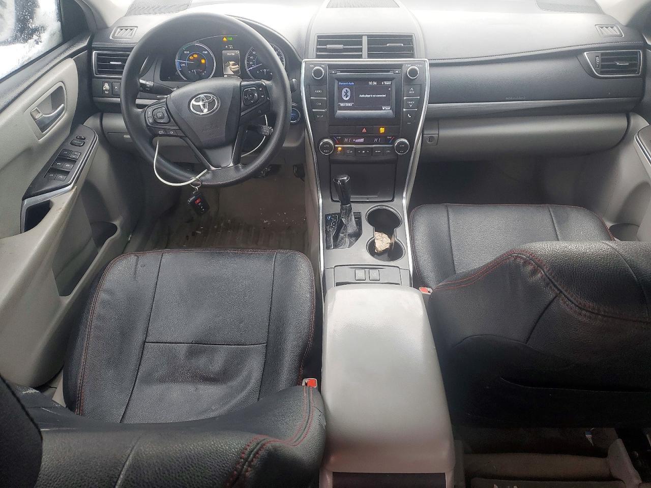 2016 Toyota Camry Hybrid