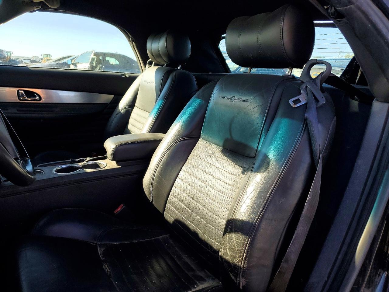 2002 Ford Thunderbird