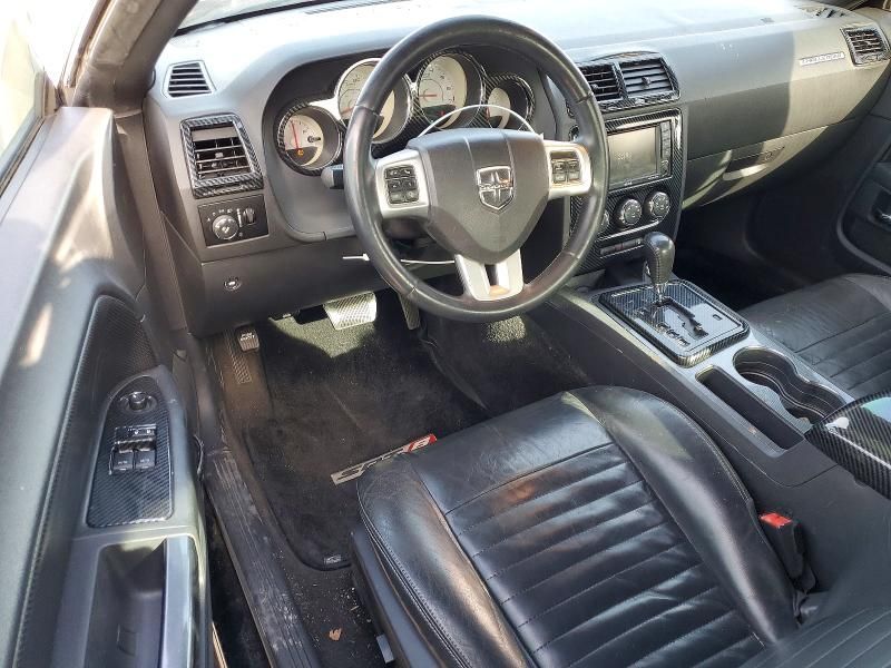 2012 Dodge Challenger sxt