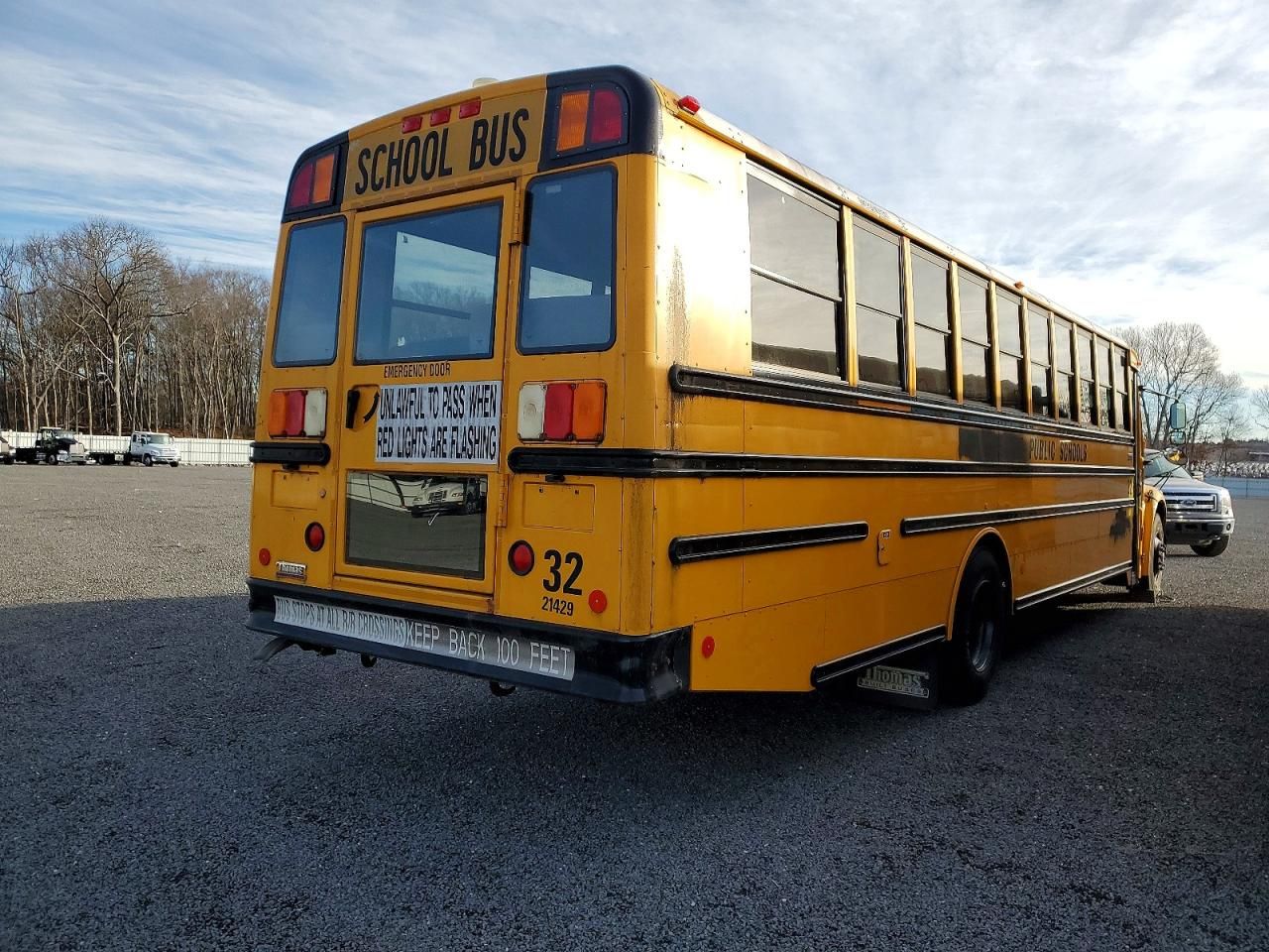 2012 Freightliner 2012 Thomas Saf-t-liner C2-school bus