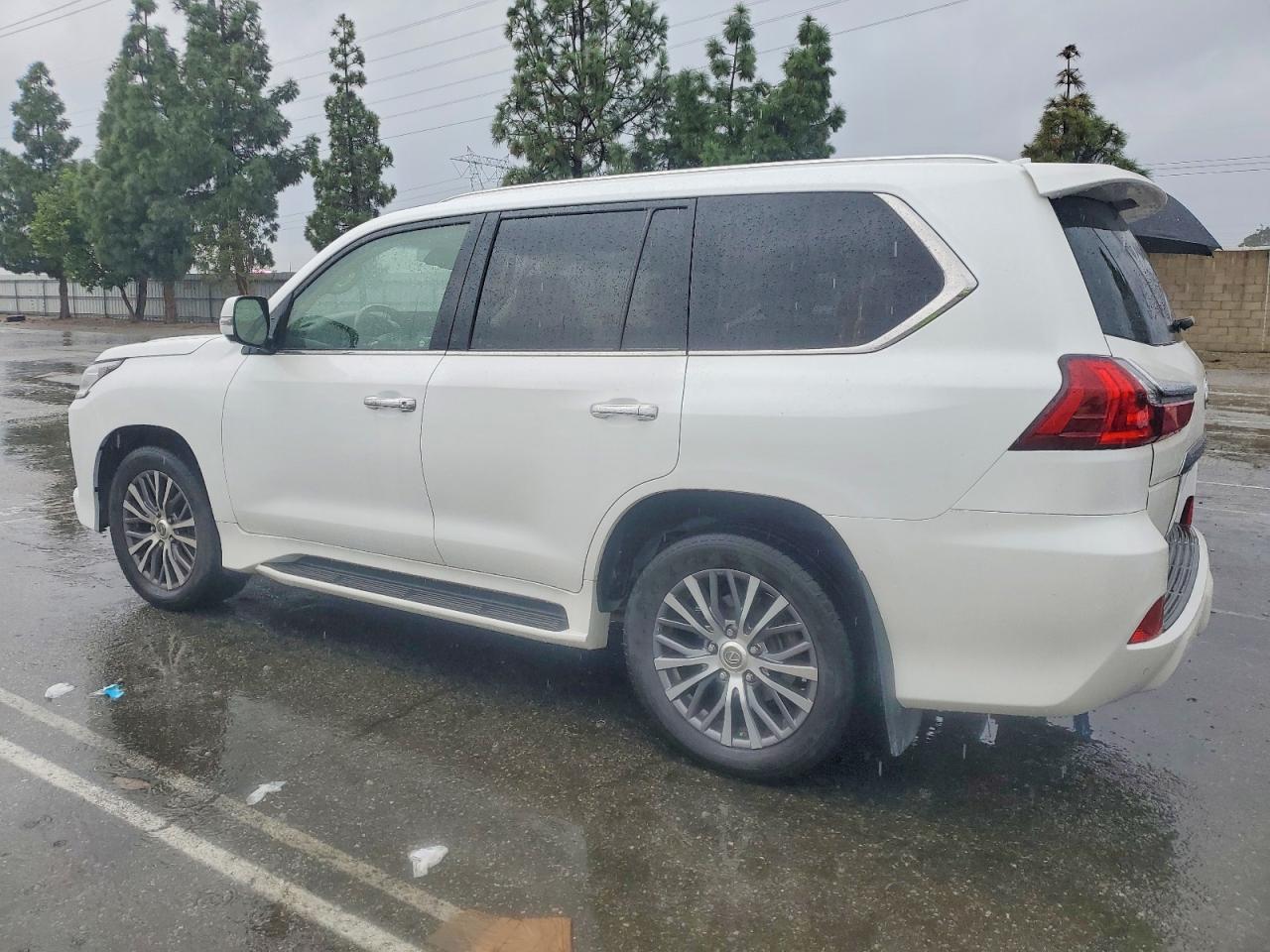 2018 Lexus Lx 570