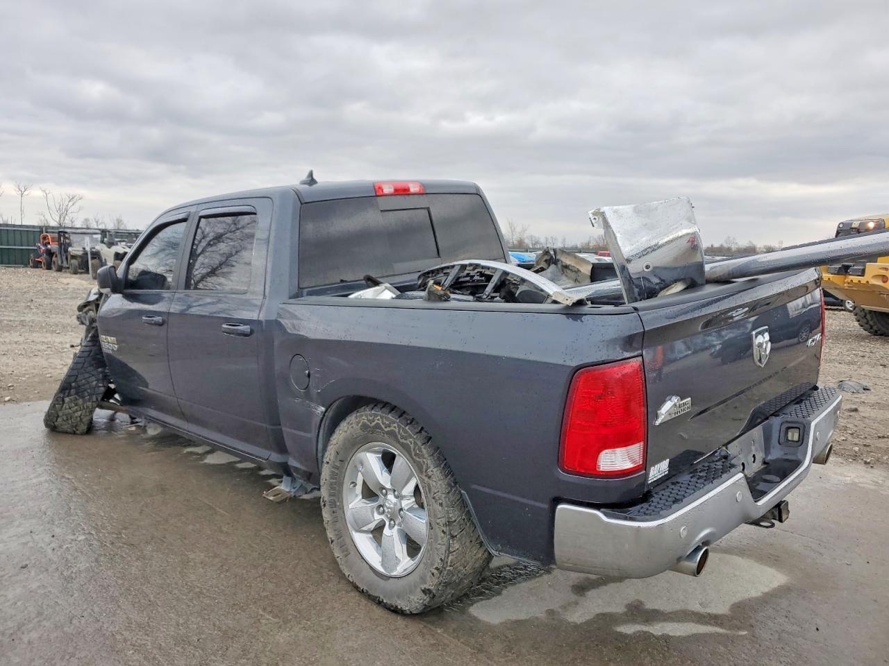 2019 Dodge Ram 1500 Classic slt