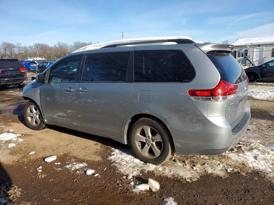 2014 Toyota Sienna