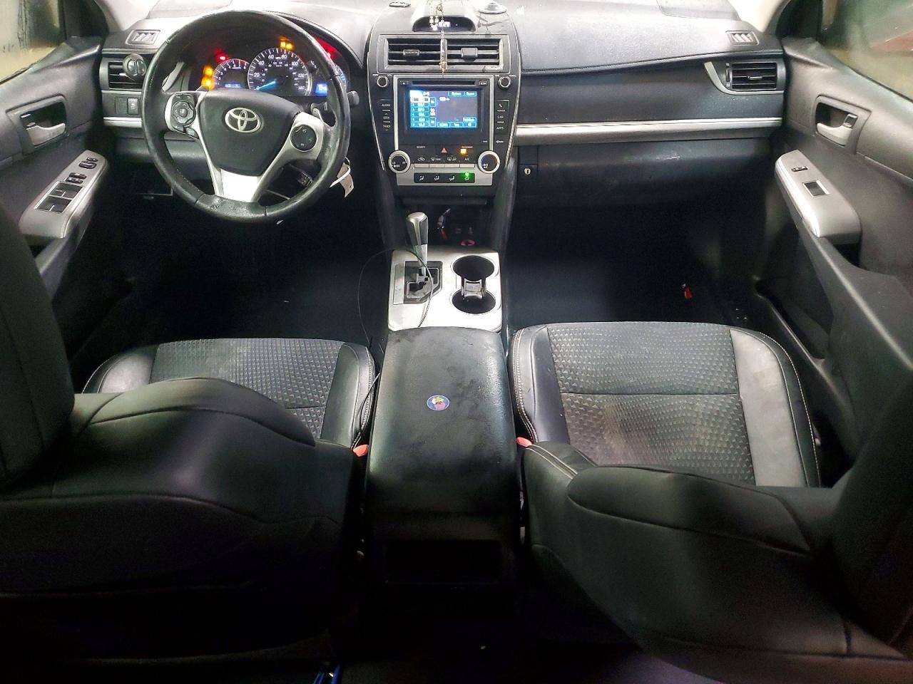 2012 Toyota Camry se