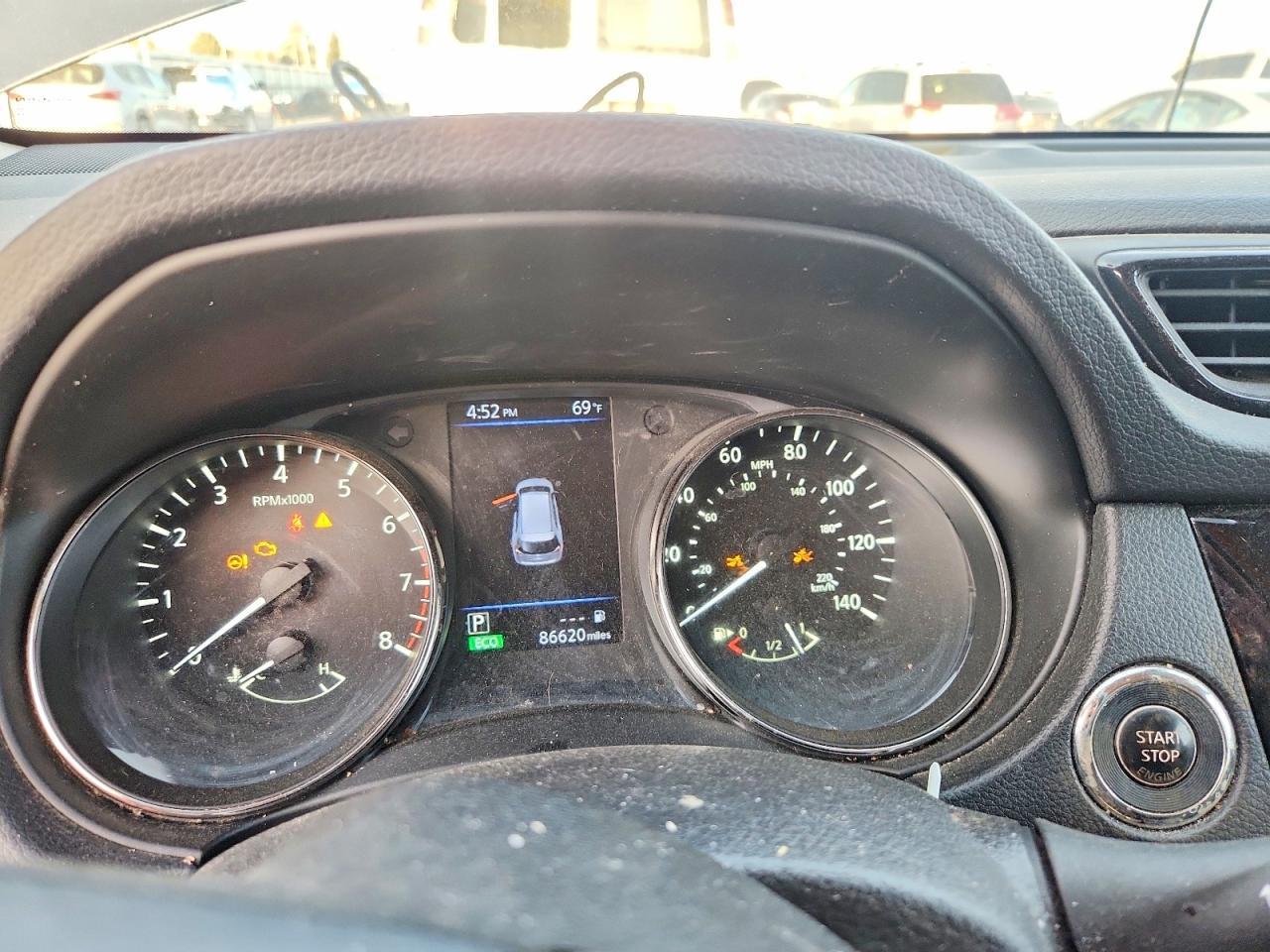2020 Nissan Rogue s