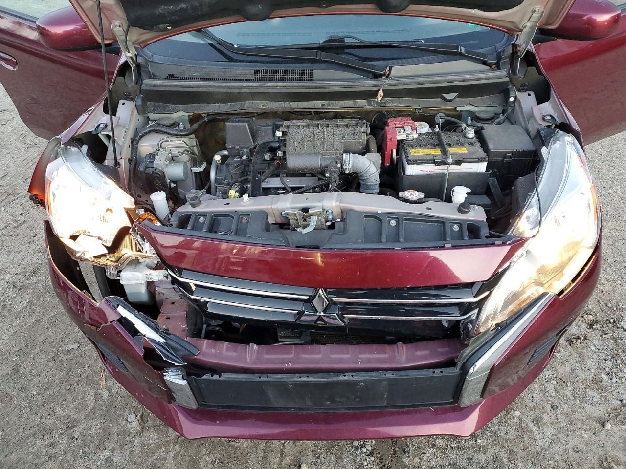 2023 Mitsubishi Mirage G4 es