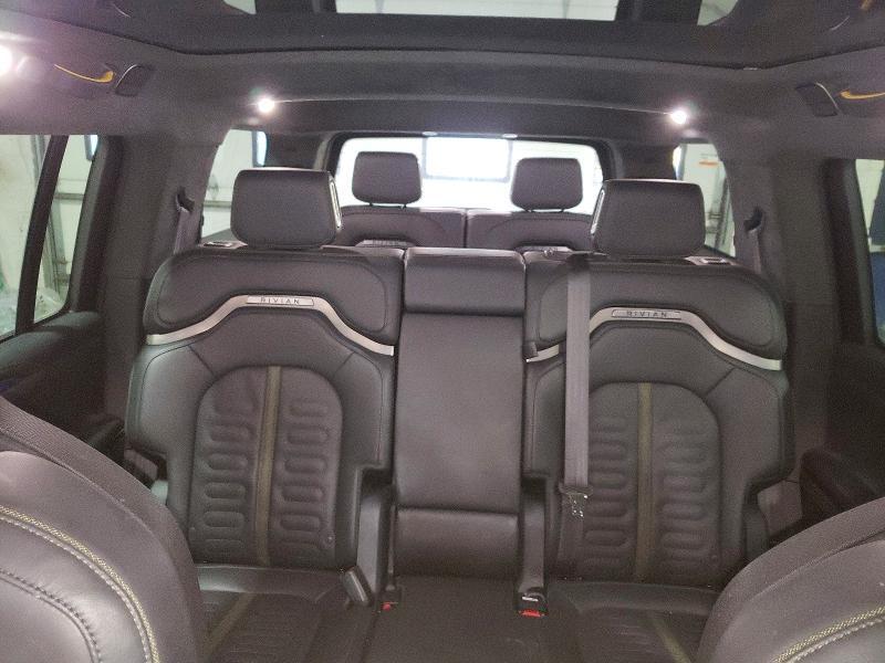2023 Rivian R1S Adventure