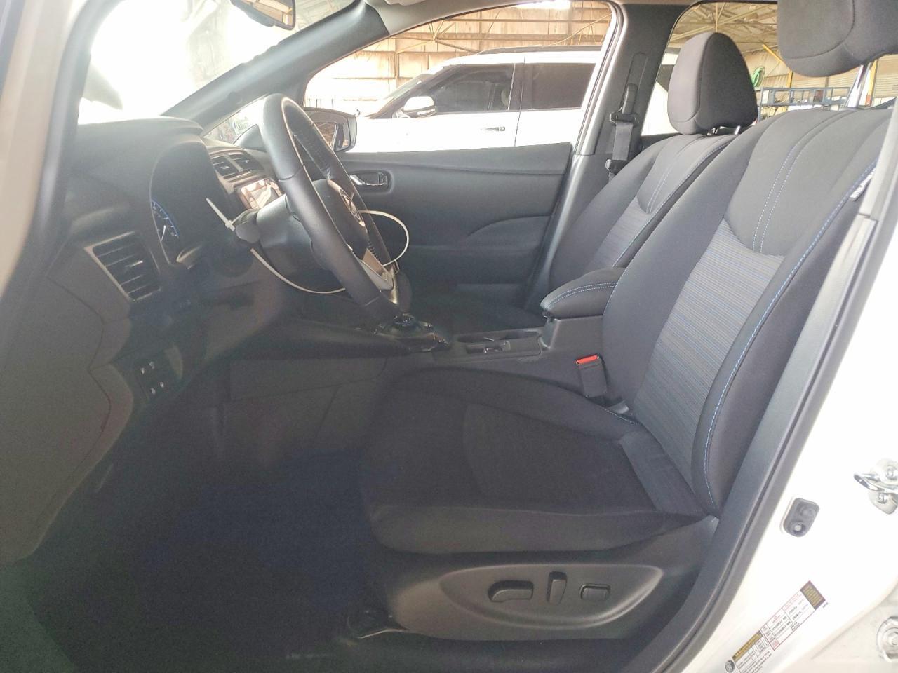 2025 Nissan Leaf sv Plus