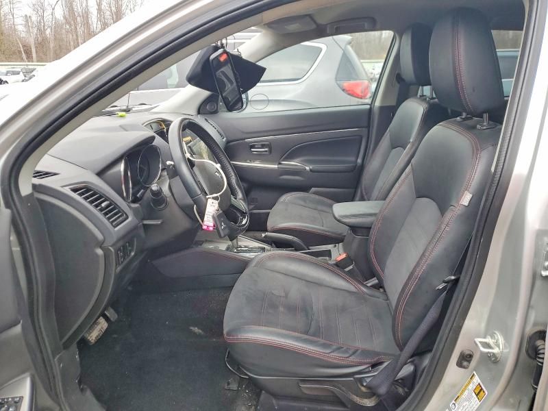 2022 Mitsubishi Outlander Sport es