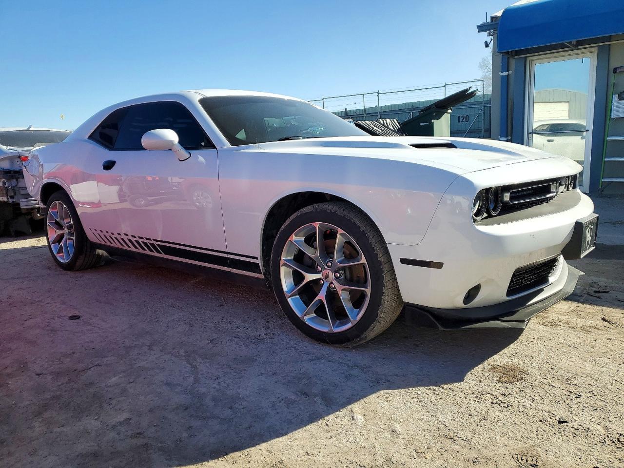 2021 Dodge Challenger sxt