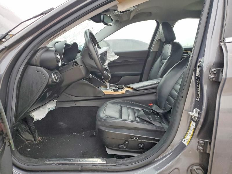 2017 Alfa Romeo Giulia ti