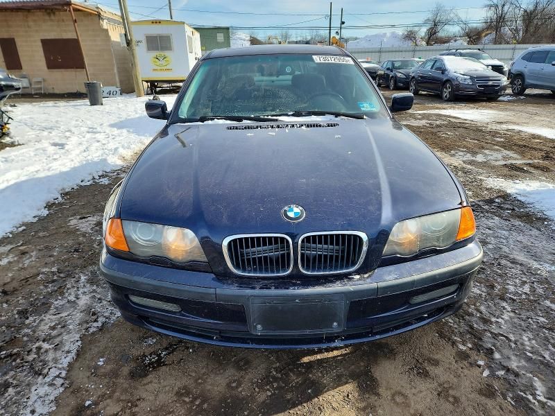 2001 BMW 325 i