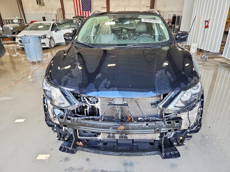 2017 Nissan Rogue Sport s