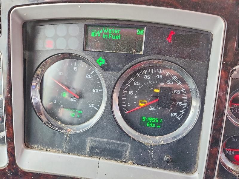 2016 Kenworth 2016 KW T660-Semi Truck