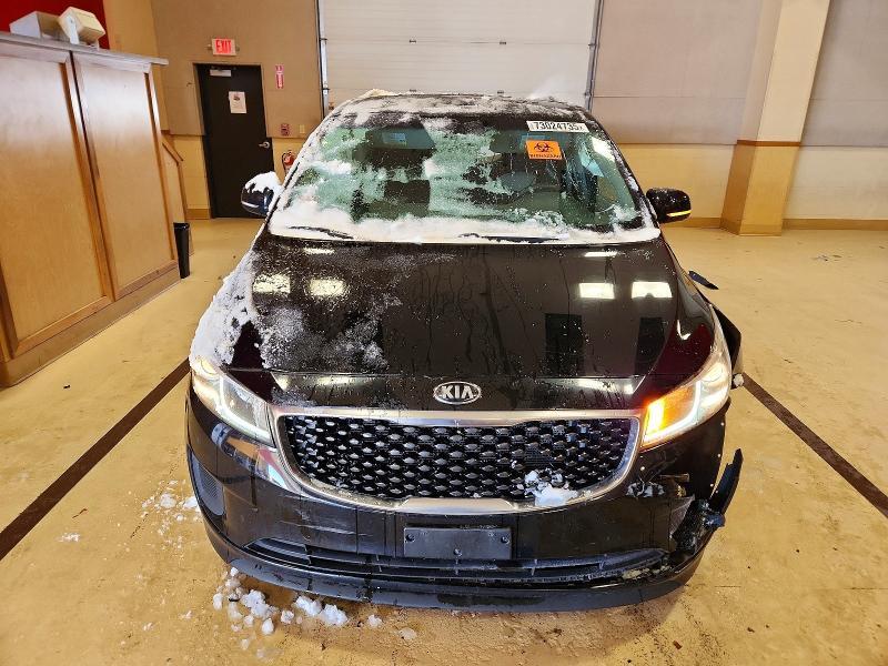 2016 KIA Sedona lx
