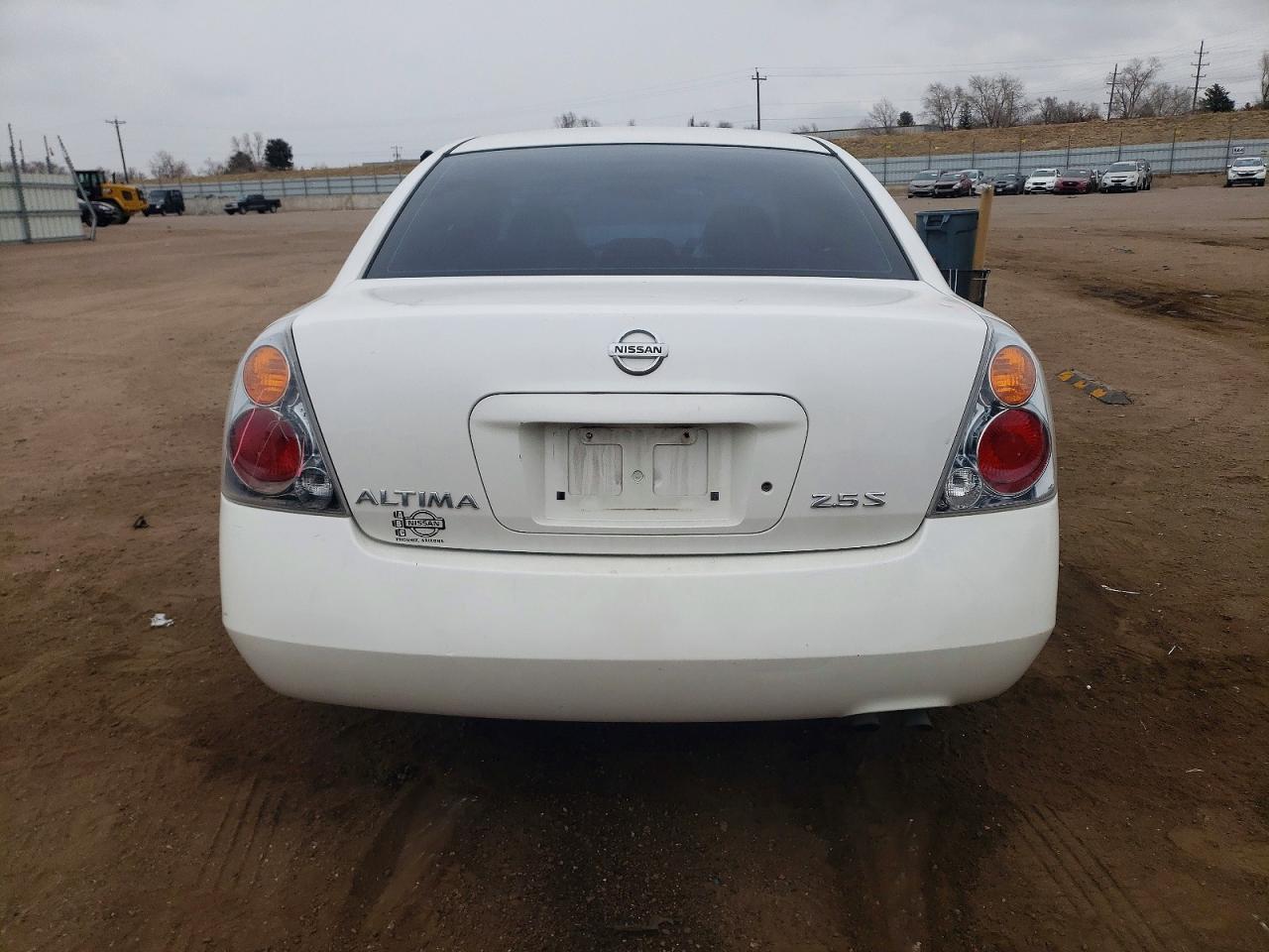 2003 Nissan Altima Base