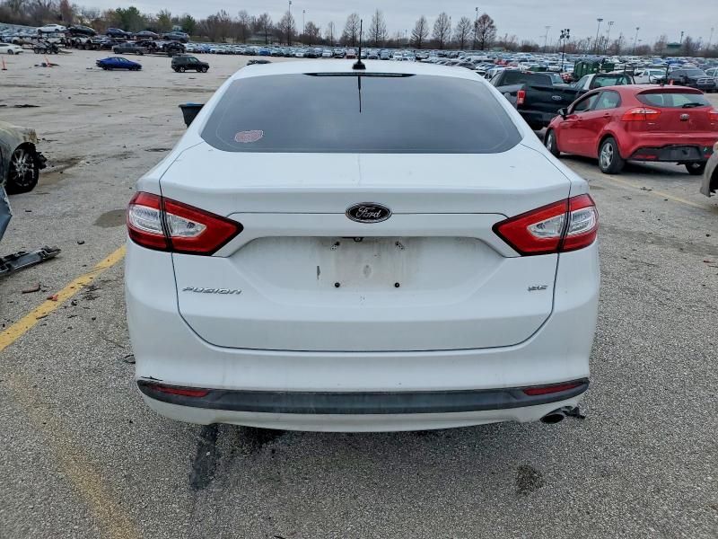 2015 Ford Fusion se