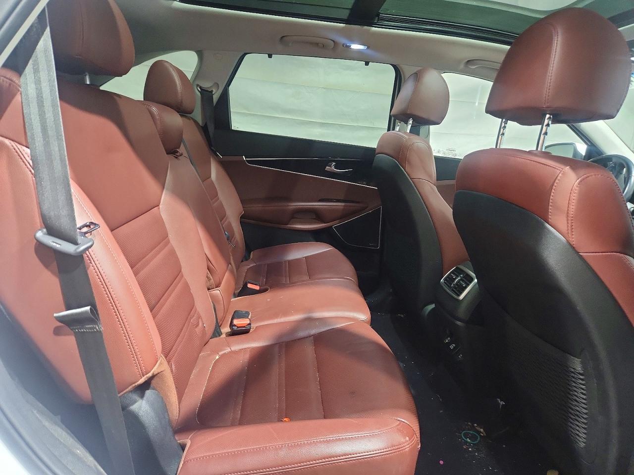 2018 KIA Sorento sx V6