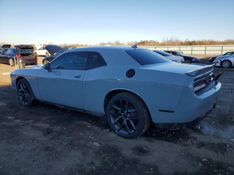 2020 Dodge Challenger sxt