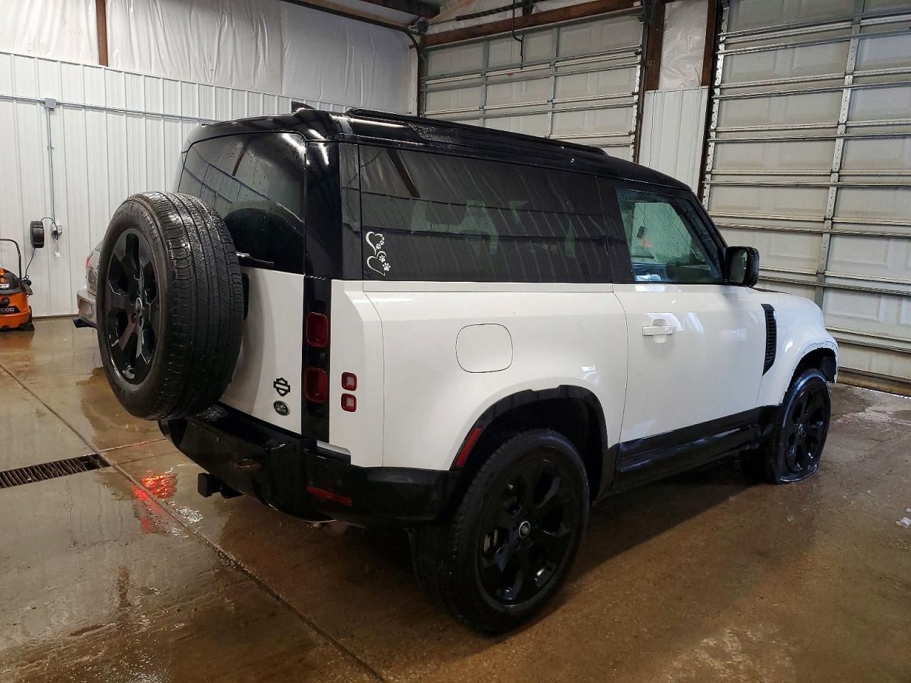 2023 Land Rover Defender 90 X-dynamic se